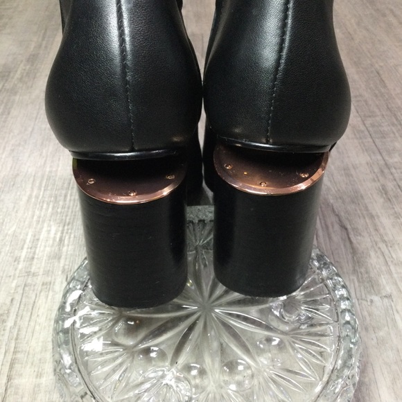 Alexander Wang Woman’s Size 6.5 US 37 EUR Gabi Booties Ankle Boots In Black - Picture 7 of 14